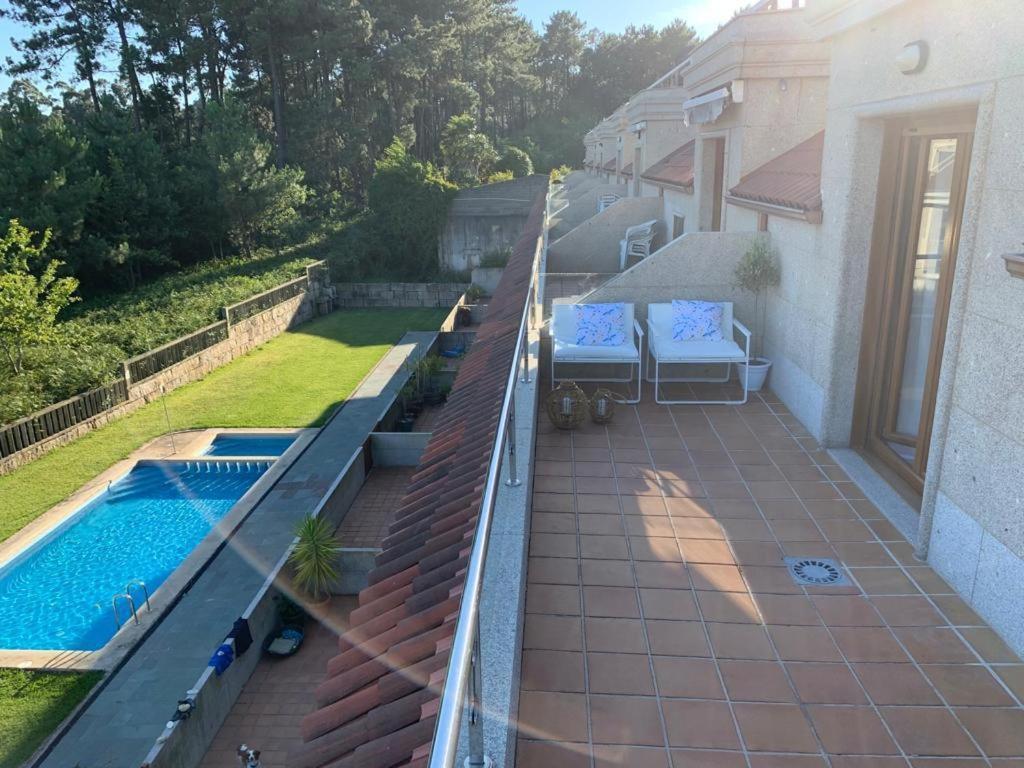 "Sanxenxo Holidays" Atico Con Garaje, Barbacoa Y Piscina A 5 Min Del Centro Exterior photo